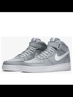 ⚡️⭐️Nike AF1 Mid '07 Men's Sneakers - Size 10.5